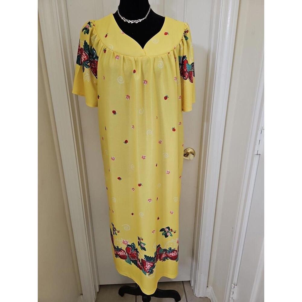 Vintage Anthony Richards Kaftan Large Yellow Strawberry Print House‎ Dress